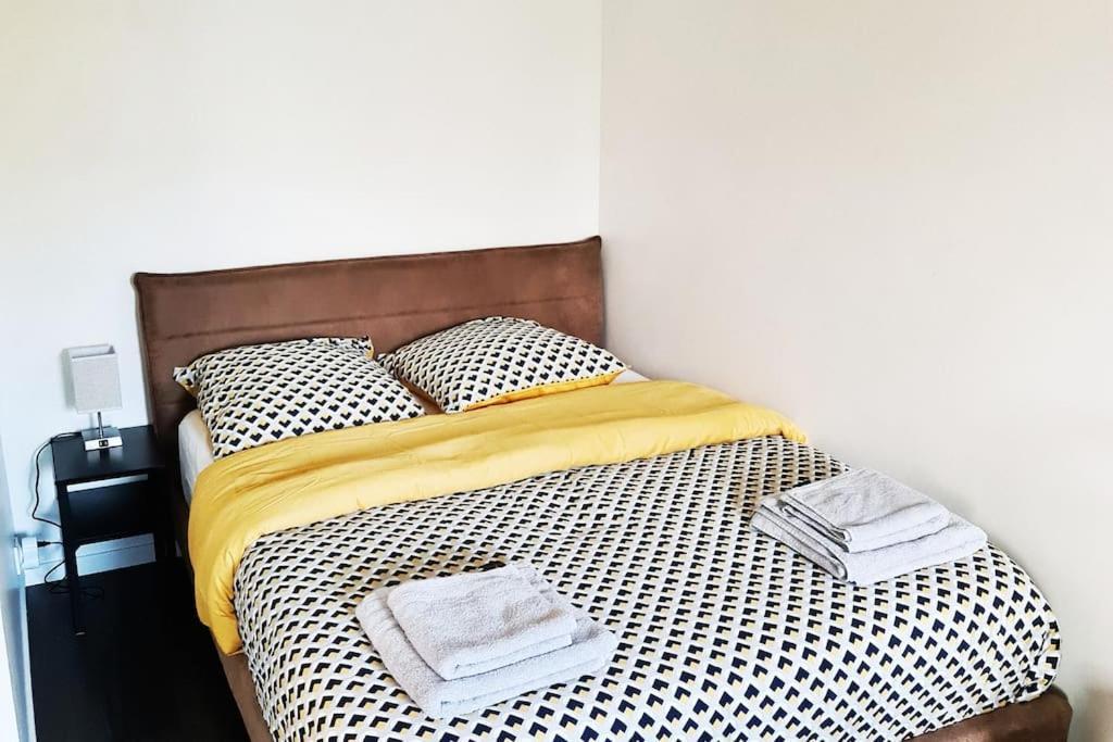 Le Jules Val - Studio Cosy En Residence + Parking + Wi-Fi Evry-Gregy-sur-Yerre Exterior foto